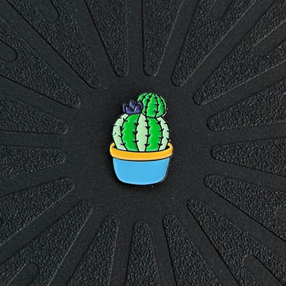 pinsnickety cactus horse show number pin on a black background