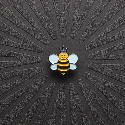 pinsnickety queen bee horse show number pin on a black background